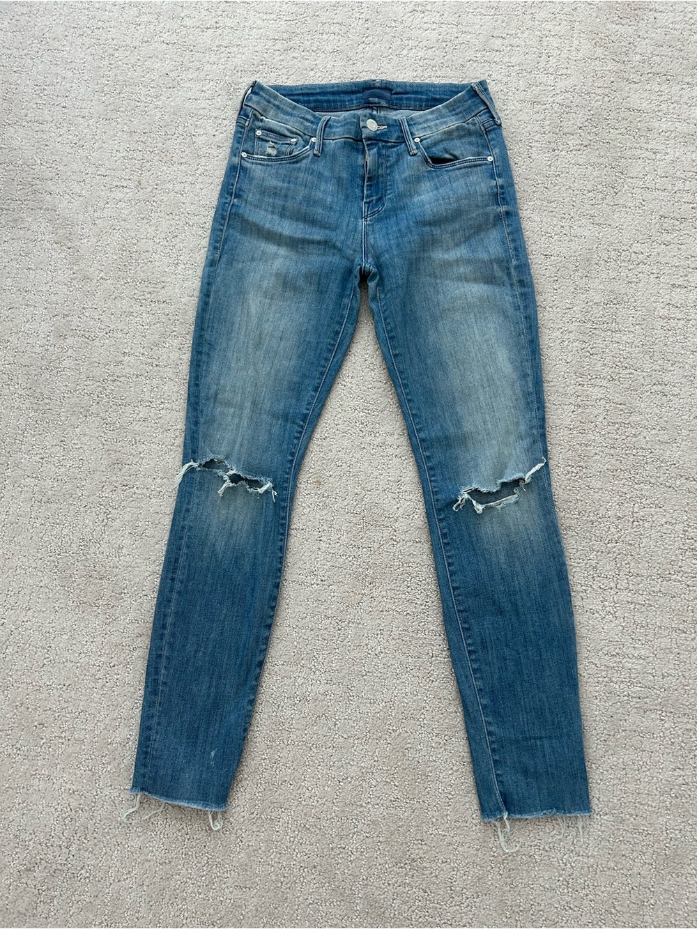 MOTHER Looker Ankle Fray Skinny Jeans